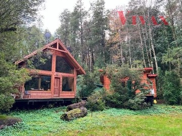 Parcela en venta en Oportunidad, Panguipulli - 4 dormitorios, 3 baños