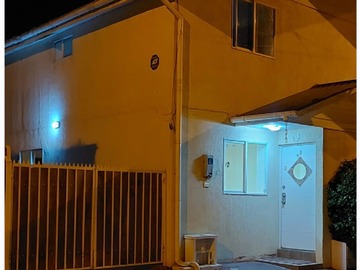 Casa en venta en Se Vende Casa 2 Pisos en Condominio Jardin Oriente, Villa Alemana - 2 dormitorios, 1 baño