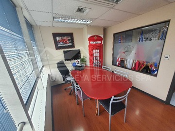 Oficina en venta en ¡Oportunidad Única! Oficina con Ubicación TOP (103047), Santiago - 4 dormitorios, 2 baños