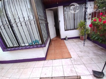Casa en venta en cuatro poniente, con diego barros, Maipú - 3 dormitorios, 2 baños
