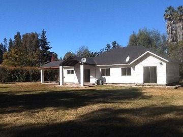 Terreno en venta en Parcela en venta en Condominio Isla de Maipo (173116), Isla de Maipo - 4 dormitorios, 2 baños