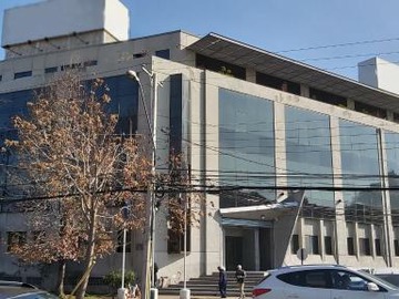 Oficina en arriendo mensual en Av Santa María - Metro Salvador, Providencia - 22 baños