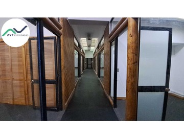 Oficina en arriendo mensual en Arriendo amplia casa oficina en barrio italia (174396), Ñuñoa - 5 dormitorios, 4 baños