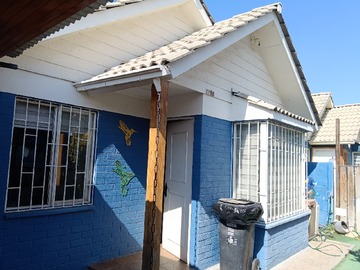 Casa en venta en Propiedad a la Venta en Pasaje el Peumo Larapinta Lampa. - 3 dormitorios, 3 baños