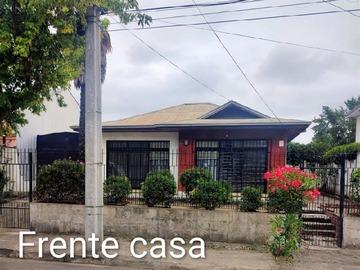 Casa en venta en a pasos del centro de Talca, Talca - 3 dormitorios, 2 baños