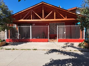 Casa en venta en Campo lindo, Melipilla - 3 dormitorios, 1 baño