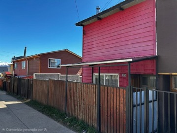 Casa en venta en Población clotario blest, Coyhaique - 2 dormitorios, 1 baño