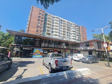 Departamento en venta en Remodelado a pasos del Metro Monseñor Eyzaguirre (180725), Ñuñoa - 3 dormitorios, 2 baños