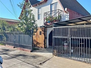 Casa en venta en Parque industrial, Talca - 6 dormitorios, 2 baños