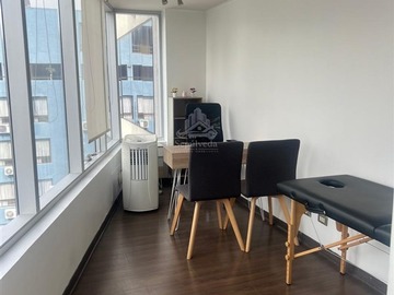 Oficina en arriendo mensual en Padre Mariano 391, Providencia - 1 dormitorio, 1 baño