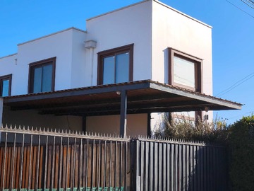Casa en venta en Vivienda Moderna y Bien Conectada (179783), La Serena - 4 dormitorios, 3 baños