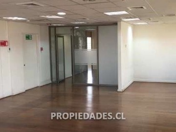 Oficina en arriendo mensual en Apoquindo - Augusto Leguía, Las Condes
