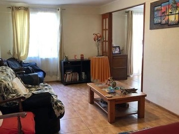 Casa en venta en Casa en venta de 4 dorm. En la florida, La Florida - 4 dormitorios, 2 baños