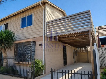 Casa en venta en Isla Maillén 558, Quintero, Valparaíso 2490000, Chile, Quintero - 5 dormitorios, 2 baños