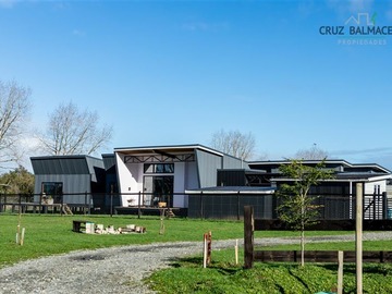 Casa en venta en Condominio El Alba, al lado del Club de Golf., Puerto Varas - 4 dormitorios, 4 baños