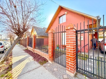 Casa en venta en Alto lo castillo, Machalí - 3 dormitorios, 2 baños