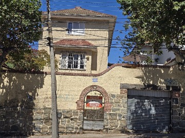 Casa en venta en Viña del Mar, Agua Santa, Viña del Mar - 5 dormitorios, 3 baños