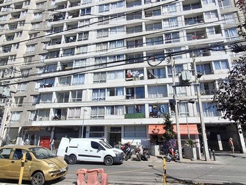 Venta / Departamento / Estación Central