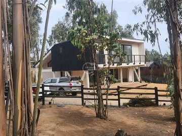 Casa en venta en Maitencillo Sur, Puchuncaví - 3 dormitorios, 2 baños