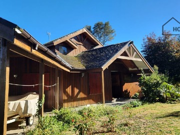 Casa en venta en Las Rocallosas 20, Puerto Varas - 2 dormitorios, 2 baños