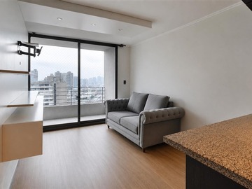 Departamento en venta en Metro Irarrazaval, Ñuñoa - 2 dormitorios, 2 baños