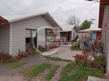 Casa en venta en María de la Paz, Til til - 7 dormitorios, 4 baños