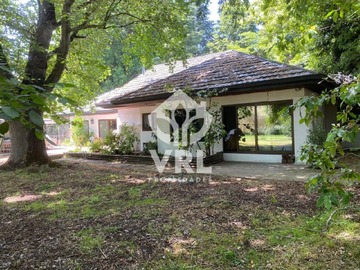 Casa en venta en 2.800 m2, 2 casas + bodegas, ciudad de los angeles, Los Ángeles - 5 dormitorios, 4 baños
