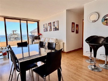 Departamento en venta en Av. Borgoño, Concón - 3 dormitorios, 2 baños