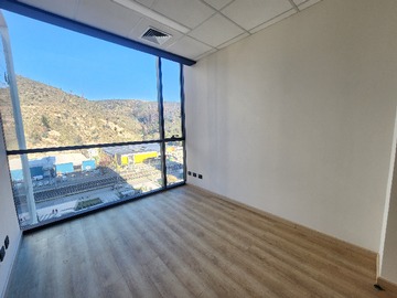 Oficina en arriendo mensual en C. Limache 3421, Viña del Mar - 1 dormitorio, 1 baño