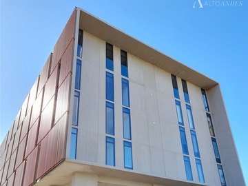 Oficina en venta en Oficina en Edificio de Servicios Profesionales, Ovalle - 1 dormitorio, 1 baño