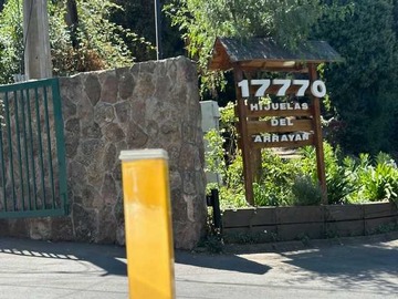 Terreno en venta en Terreno Amplio Desarrollo Aprobado 5 casas (171022), Lo Barnechea