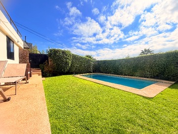 Casa en venta en Venta Casa Reñaca Jardín del Mar - 6 dormitorios, 5 baños