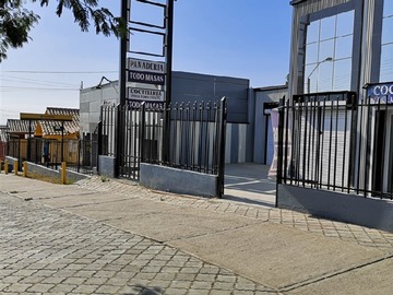Local Comercial en arriendo mensual en Avenida cuatro esquinas, La Serena - 1 baño