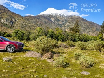 Sitio en venta en Parcela en la ruta internacional al Paso Pehuenche, rodeada de montañas, bosques nativos y el Río Maule. Un entorno privilegiado para vivir, descansar o invertir en turismo de naturaleza., Colbún