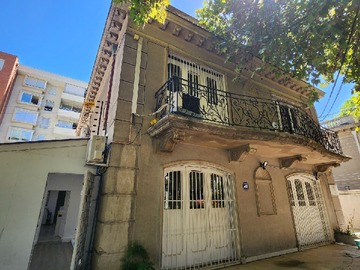 Casa en arriendo mensual en Los leones 1000, Providencia - 10 dormitorios, 6 baños