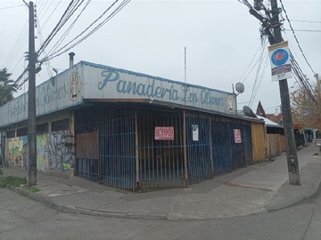 Local Comercial en venta en Pasaje Lago Vichuquén 1509, Curicó - 2 baños
