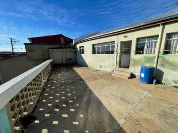 Casa en venta en Héctor Calvo 598, Valparaíso - 3 dormitorios, 1 baño