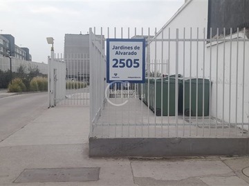 Estacionamiento en venta en Vivaceta con Coronel Alvarado, Independencia