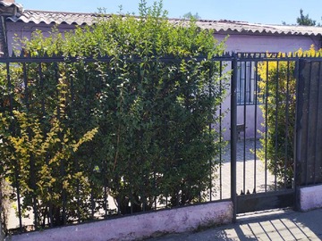 Casa en venta en El Pinar 4 D+ 1 B (171933), Santiago - 3 dormitorios, 1 baño