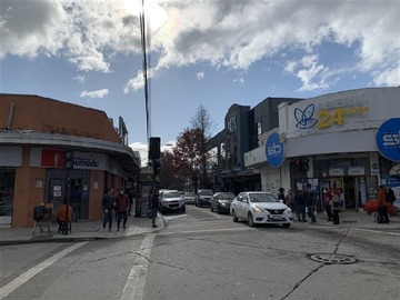 Local Comercial en arriendo mensual en 7 oriente 1198, Talca - 3 baños