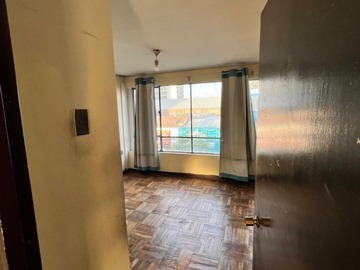 Departamento en venta en Arturo prat entre victoria y marina de gaete, Santiago - 2 dormitorios, 1 baño