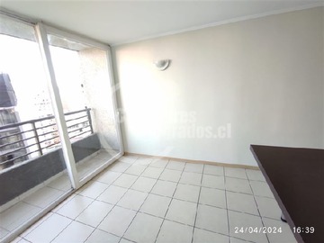 Departamento en arriendo mensual en Parque Los Reyes, Santiago - 1 dormitorio, 1 baño