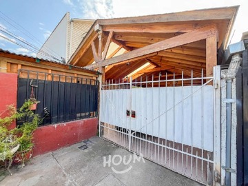 Casa en venta en Alejandro Guzmán, El Bosque - 5 dormitorios, 2 baños