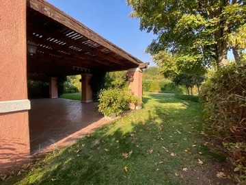 Casa en venta en Colina, Colina - 4 dormitorios, 4 baños