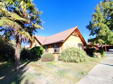 Casa en venta en Condominio Casas de Lo Herrera, San Bernardo - 5 dormitorios, 4 baños