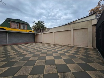 Local Comercial en arriendo mensual en Local Comercial C / capacidad 6 Estac. (177301), Ñuñoa - 3 baños
