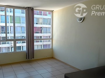 Departamento en arriendo mensual en Arrienda en piso 24 con excelente conectividad y cercanía al Barrio Hospitalario, Independencia - 1 dormitorio, 1 baño