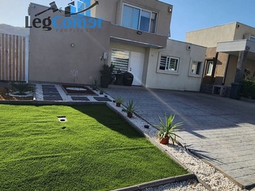 Casa en venta en Las cumbres 317 alto el manzano, tiltil, Til til - 3 dormitorios, 3 baños