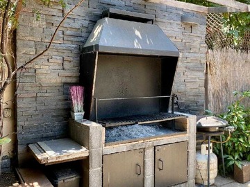 Casa en venta en Casa remodelada de 4 dormitorios (80150), Ñuñoa - 4 dormitorios, 3 baños