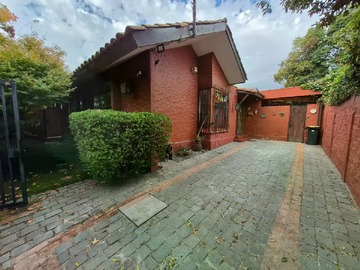 Venta / Casa / La Reina